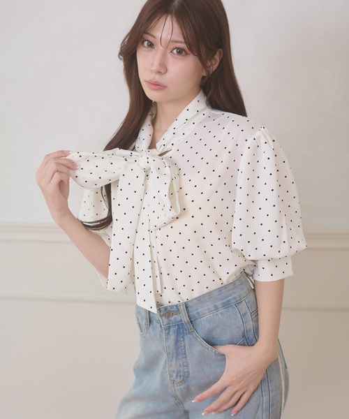 Ambre Neige(アンブルネージュ)の「assortment bow tie blouse / アソートボウタイブラウス(シャツ/ブラウス・レディース・オフホワイト/ライトブルー/その他/ネイビー・FREE)」の4枚目の写真