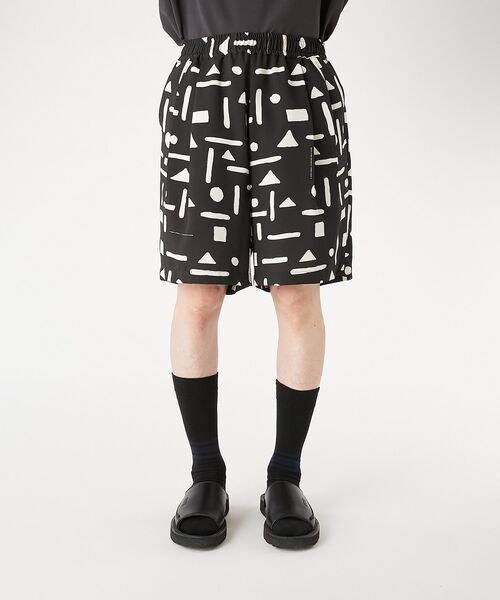 N.HOOLYWOOD COMPILE(N.ハリウッド コンパイル)の「2TUCK EASY HALF PANTS(その他パンツ・メンズ・ブラック・40/38/36)」の6枚目の写真