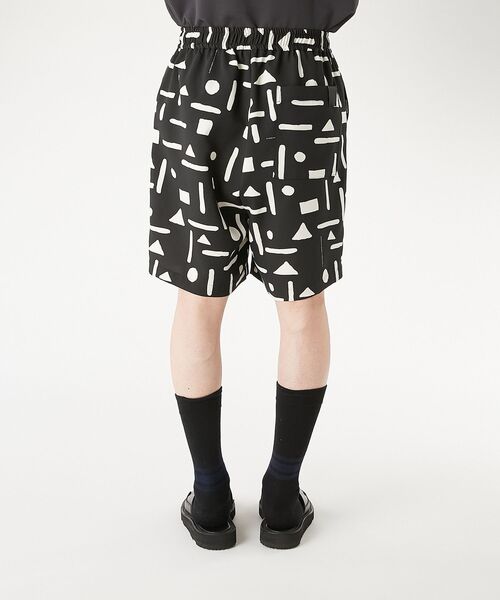 N.HOOLYWOOD COMPILE(N.ハリウッド コンパイル)の「2TUCK EASY HALF PANTS(その他パンツ・メンズ・ブラック・40/38/36)」の8枚目の写真