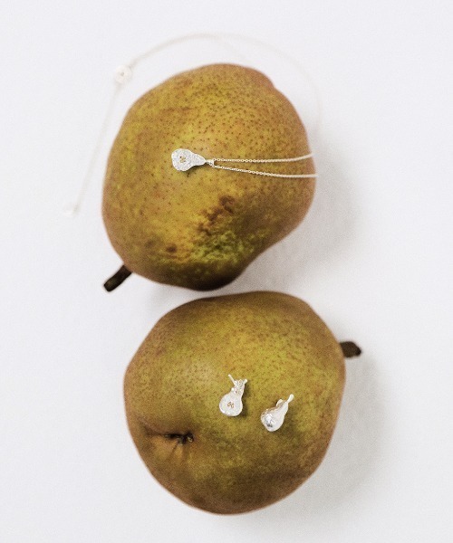 Ameri(アメリ)の「MEDI SLV925 PEAR NECKLACE(ネックレス・レディース・シルバー・FREE)」の3枚目の写真