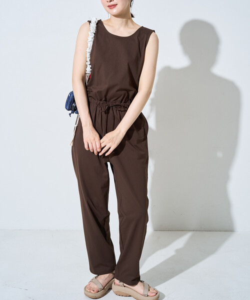 FREAK'S STORE(フリークスストア)の「限定展開 <吸水速乾・接触冷感・UVカット>スピードライ ノースリーブ オールインワン(つなぎ/オールインワン・レディース・ブラウン/ブラック/サックスブルー/ベージュ/ネイビー・MEDIUM/SMALL)」の18枚目の写真