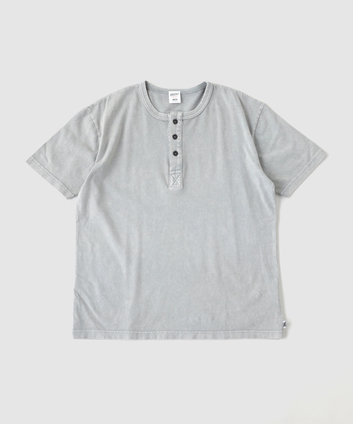 B.C STOCK(ベーセーストック)の「ANTS & ELEPHANTS / アンツアンドエレファンツ ナチュラルフェードヘンリー(Tシャツ/カットソー・メンズ・グレー/ホワイト/ブルー系その他・MEDIUM/LARGE)」の12枚目の写真