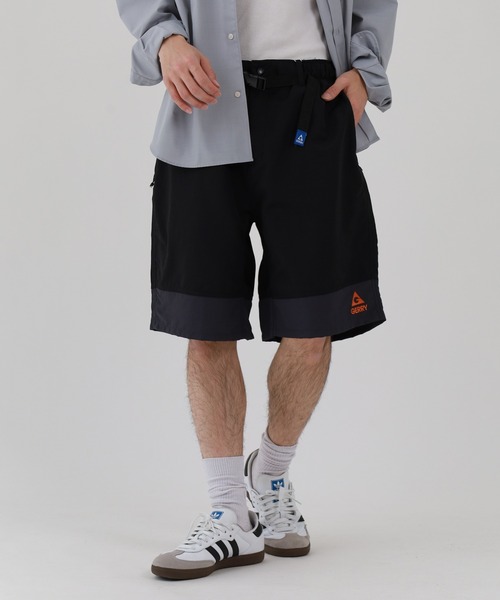 GERRY(ジェリー)の「GERRY ナイロンZIPバイカラーショートパンツ(その他パンツ・メンズ・ブラック系/ブラック×グレー/ブラック×ベージュ/ネイビー系1/ネイビー系2/チャコールグレー×ブラック・M/L/LL/S)」の9枚目の写真