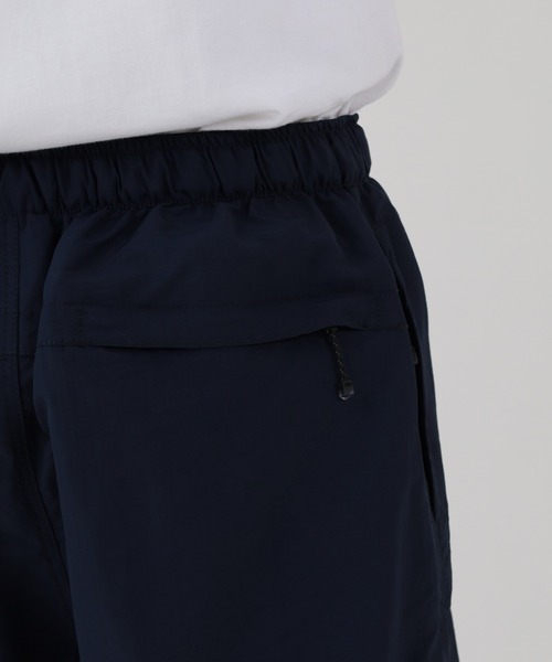GERRY(ジェリー)の「GERRY ナイロンZIPバイカラーショートパンツ(その他パンツ・メンズ・ブラック系/ブラック×グレー/ブラック×ベージュ/ネイビー系1/ネイビー系2/チャコールグレー×ブラック・M/L/LL/S)」の19枚目の写真