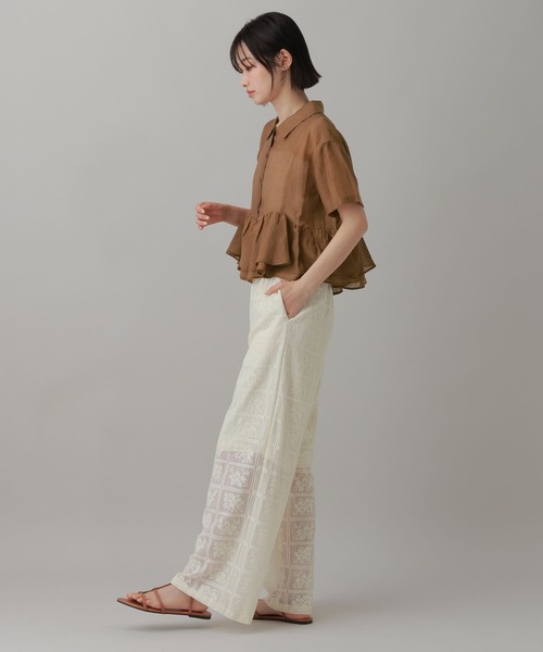LAKOLE(ラコレ)の「ヘムフリルシアーシャツ / 888998(シャツ/ブラウス・レディース・ブルー/ブラック/ブラウン/オフホワイト・FREE)」の14枚目の写真