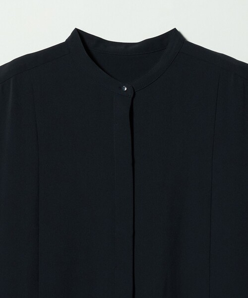 A DAY IN THE LIFE UNITED ARROWS(アデイインザライフユナイテッドアローズ)の「プリーツ シャツワンピース ‐ウォッシャブル‐ <A DAY IN THE LIFE>(ワンピース・レディース・モカ/ブラック/ネイビー・FREE)」の9枚目の写真