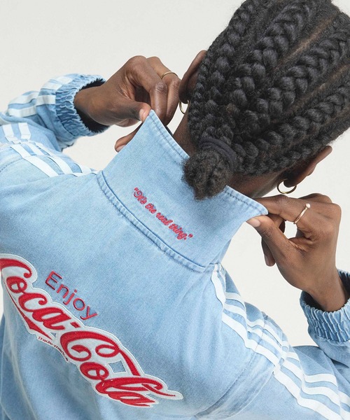 adidas(アディダス)の「adidas/アディダス ORI FIREBIRD REG DENIM オリ ファイヤーバード レグ スリーストライプス デニムジャケット レディース 秋 秋服 2026年秋冬(ジャージ・レディース・ブルー・S/M/L/XS)」の8枚目の写真