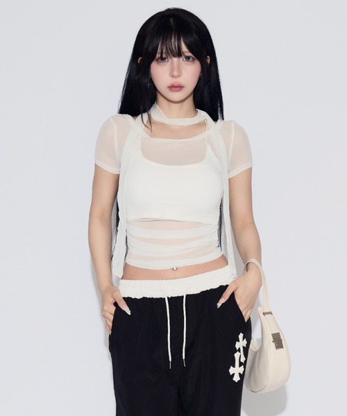 tinkerend(ティンカーエンド)の「【3点セット】Sheer Neck Off-shoulder Top / シースルーネックオフショルダートップ(Tシャツ/カットソー・レディース・ブラック/ホワイト・FREE)」の1枚目の写真