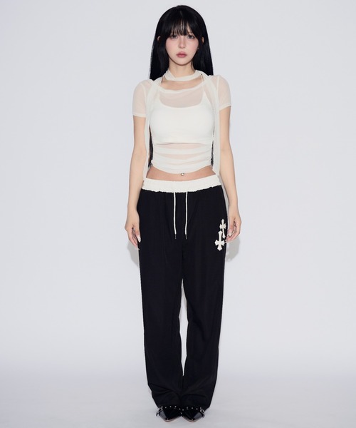 tinkerend(ティンカーエンド)の「【3点セット】Sheer Neck Off-shoulder Top / シースルーネックオフショルダートップ(Tシャツ/カットソー・レディース・ブラック/ホワイト・FREE)」の7枚目の写真