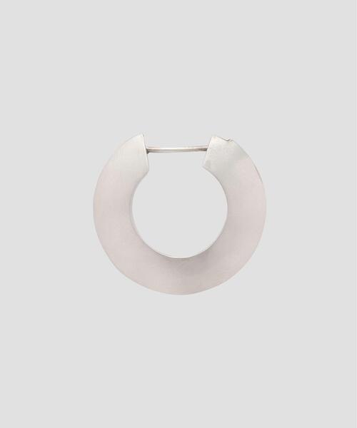 YLEVE(イレーヴ)の「YLEVE / TRIANGLE HOOP EARRING S(ピアス(片耳用)・レディース・シルバー・FREE)」の1枚目の写真