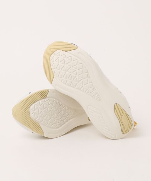NEW BALANCE(ニューバランス)の「new balance ニューバランス DYNASOFT NB SAMPHER V2【超軽量/幅広2E】レディーススニーカー ゴムひも(ダイナソフトエヌビーサンファー) WSMP4VU シーソルト(スニーカー・レディース・ホワイト・23.0cm/22.5cm/25.5cm/25.0cm/24.5cm/24.0cm/23.5cm)」の3枚目の写真
