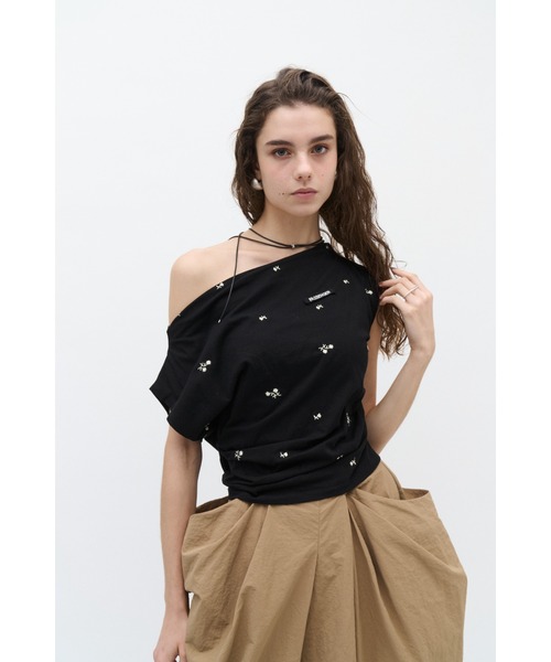 Lutim by u(ルチバイユー)の「【接触冷感】ミュートフラワー刺繍ドレープトップス(Tシャツ/カットソー・レディース・ベージュ/ブラウン/ブラック・FREE)」の20枚目の写真
