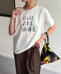 刺繍ロゴTシャツ