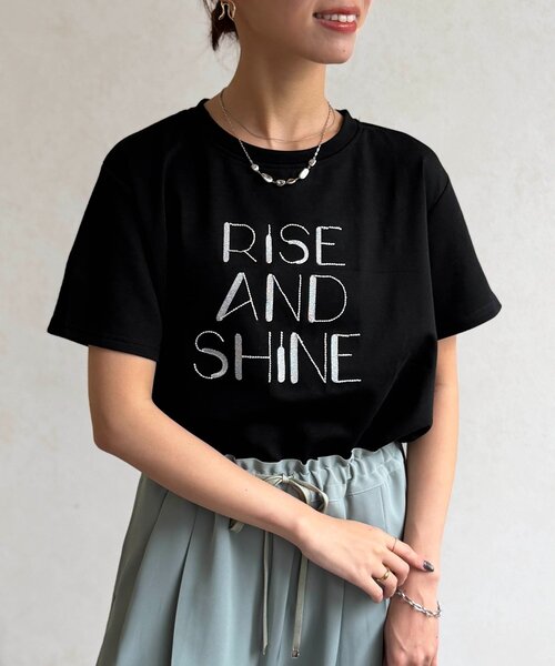 Chez toi(シェトワ)の「刺繍ロゴTシャツ(Tシャツ/カットソー・レディース・ブラウン/ホワイト/ブラック・FREE)」の12枚目の写真