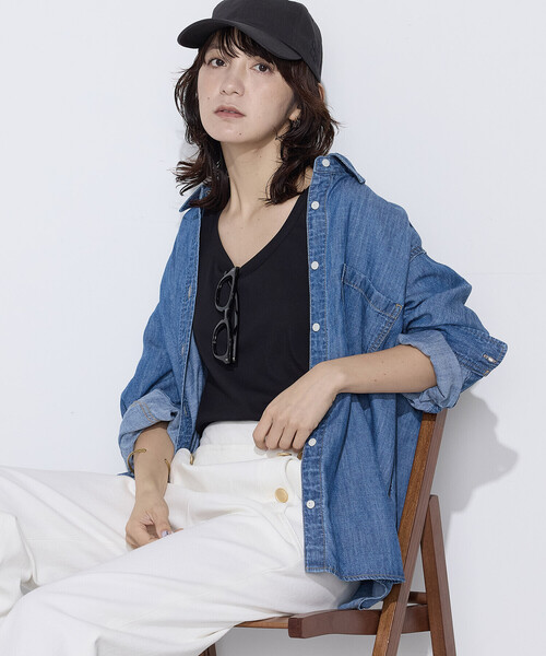 COMME CA Wardrobe(コムサワードローブ)の「〔 +サイズ 〕 テンセル/リネンデニム シャツ(シャツ/ブラウス・レディース・インディゴブルー/ライトインディゴブルー・13号)」の7枚目の写真
