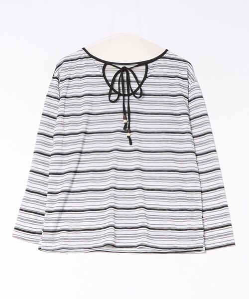 Ritzy(リッツィー)の「バックリボン ボーダー長袖カットソー(Tシャツ/カットソー・レディース・ホワイト・M/L/XL)」の11枚目の写真