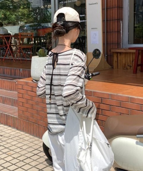 Ritzy(リッツィー)の「バックリボン ボーダー長袖カットソー(Tシャツ/カットソー・レディース・ホワイト・M/L/XL)」の9枚目の写真