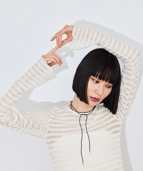 ADAM ET ROPE'(アダムエロペ)の「フレアスリーブレーストップス(Tシャツ/カットソー・レディース・ブラック/ホワイト/キナリ・FREE)」の10枚目の写真