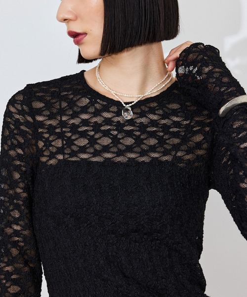 ADAM ET ROPE'(アダムエロペ)の「フレアスリーブレーストップス(Tシャツ/カットソー・レディース・ブラック/ホワイト/キナリ・FREE)」の21枚目の写真