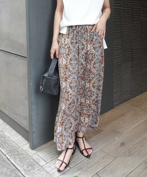 CORNERS(コーナーズ)の「オリエンタル柄ワイドパンツ(その他パンツ・レディース・ブラウン・M)」の3枚目の写真