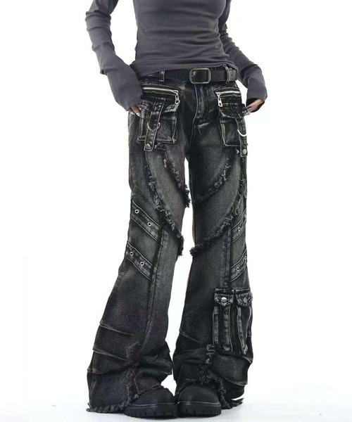 Ressaca(レサーカ)の「カーゴフレアデニムパンツ(デニムパンツ・メンズ・ブラック・XL/L/M)」の3枚目の写真