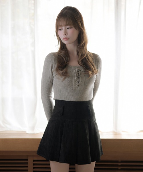 M DOLLY(エムドリー)の「Eyelet fifi knit tops / アイレットフィフィニットトップス(Tシャツ/カットソー・レディース・アイボリー/グレー・FREE)」の14枚目の写真