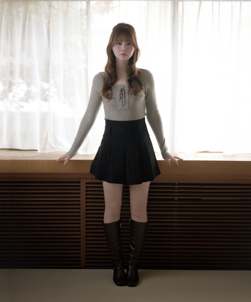 M DOLLY(エムドリー)の「Eyelet fifi knit tops / アイレットフィフィニットトップス(Tシャツ/カットソー・レディース・アイボリー/グレー・FREE)」の16枚目の写真
