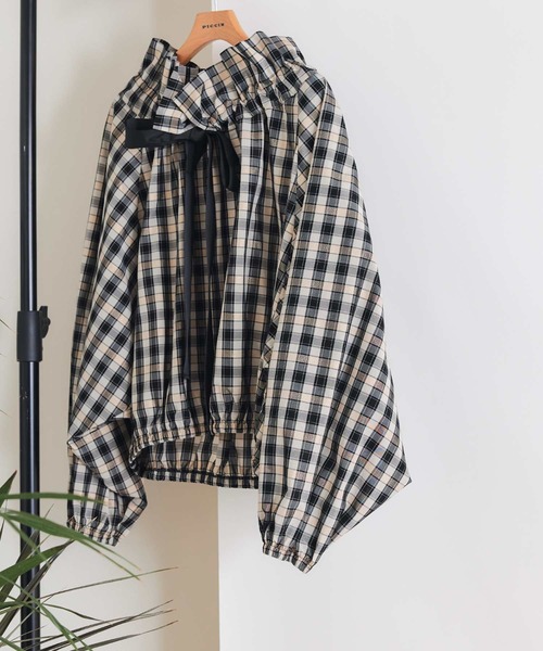 PICCIN(ピッチン)の「ラメチェックザビエルブラウス(シャツ/ブラウス・レディース・ベージュ・M)」の2枚目の写真