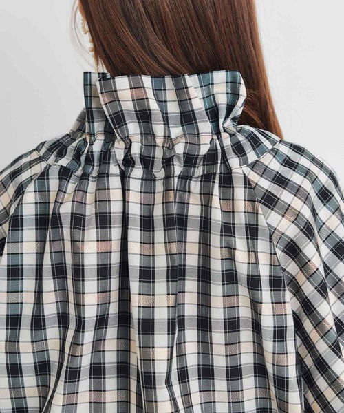 PICCIN(ピッチン)の「ラメチェックザビエルブラウス(シャツ/ブラウス・レディース・ベージュ・M)」の11枚目の写真
