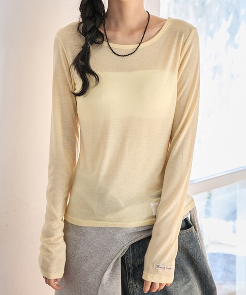 FCMM（エフシーエムエム）の「COLOR LS TEE / カラーロンT（Tシャツ/カットソー・レディース・ミント/グレイッシュブルー/ダークパープル/レモンイエロー/オフホワイト・SMALL/MEDIUM）」の5枚目の写真