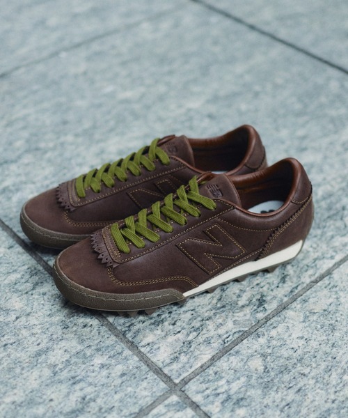 NEW BALANCE(ニューバランス)の「GATOR RUN UGTRS5HP(スニーカー・メンズ・ブラウン・27.5cm/27.0cm/26.5cm/26.0cm/25.5cm/25.0cm/24.5cm/24.0cm/23.5cm/23.0cm/22.5cm/30.0cm/29.0cm/28.5cm/28.0cm)」の1枚目の写真
