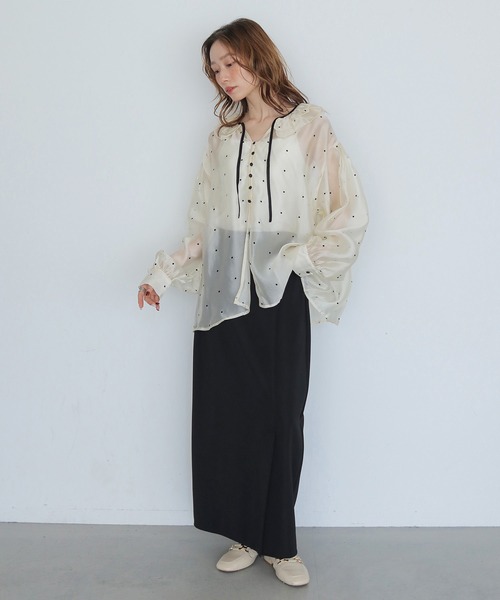 CLEIO(クレイオ)の「【CLEIO】ドットシアーパフスリーブブラウス DOT SHEER PUFF SLEEVE BLOUSE(シャツ/ブラウス・レディース・ブラック/アイボリー・FREE)」の3枚目の写真