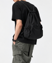 ナイロンストリングバックパックエッセンシャルblack