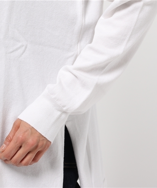 IEDIT（イディット）の「ララ・ステラ　シルク混のもっちり素材が気持ちいい二重臼編みのＶネックニット　　（ニット/セーター・レディース・ミント/ホワイト/ライトグレー/ライトベージュ・LARGE/SMALL/XX-LARGE/MEDIUM/X-LARGE）」の16枚目の写真