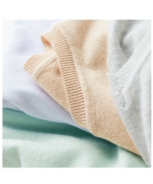 IEDIT（イディット）の「ララ・ステラ　シルク混のもっちり素材が気持ちいい二重臼編みのＶネックニット　　（ニット/セーター・レディース・ミント/ホワイト/ライトグレー/ライトベージュ・LARGE/SMALL/XX-LARGE/MEDIUM/X-LARGE）」の8枚目の写真