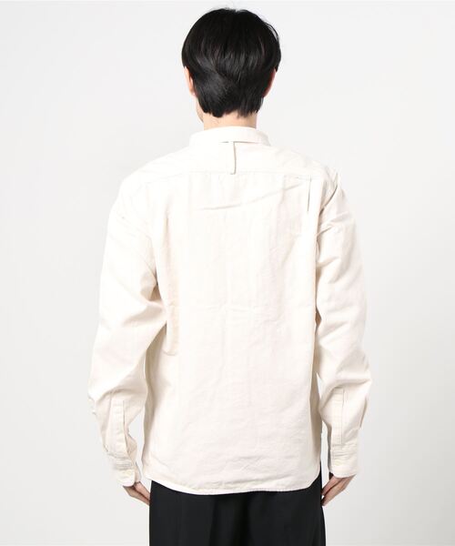 Snow Peak（スノーピーク）の「オカヤマ オックス シャツ -生成- （ユニセックス）（シャツ/ブラウス・メンズ・キナリ・1/SMALL/LARGE/MEDIUM/X-LARGE/2/XX-LARGE）」の3枚目の写真