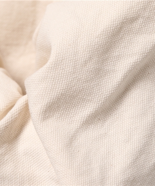 Snow Peak（スノーピーク）の「オカヤマ オックス シャツ -生成- （ユニセックス）（シャツ/ブラウス・メンズ・キナリ・1/SMALL/LARGE/MEDIUM/X-LARGE/2/XX-LARGE）」の9枚目の写真