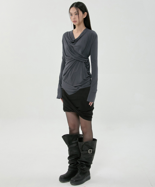 FLAREUP（フレアアップ）の「Miya ロングスリーブ (FL-195_Charcoal)（Tシャツ/カットソー・レディース・チャコール・OS）」の6枚目の写真