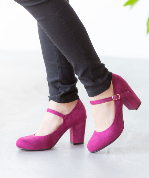 Newlyme(ニューリーミー)の「7.5cm太ヒールストラップパンプス(パンプス・レディース・ベージュ/その他/ブラック/イエロー系その他/ベビーピンク/サックスブルー/ホワイト/ブラウン/バーガンディー/ベージュ系その他/チェック/ブラック系その他/ブルー系その他/ゴールド系その他/シルバー系その他/スモークピンク/ライトベージュ/ライム/クリアレッド/ペールイエロー/レオパード/その他1/ハウンドトゥース/ブラウン系その他/パープル系その他/イエロー系その他2/その他2/その他3/その他4/その他5/ワイン・22.5cm/24.5㎝/23㎝/23.5cm/25cm/22.5㎝/24cm/24.5cm/23cm/24.0cm/26.0cm/23.0cm/25.0cm/25.5cm/21.5㎝/22cm/26cm/23.5㎝/24㎝/25㎝/21.5cm)」の14枚目の写真