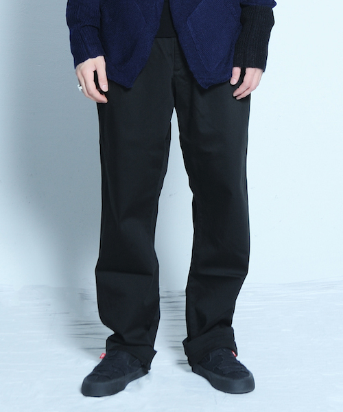 VIRGOwearworks（ヴァルゴウェアワークス）の「Fat pants（チノパンツ・メンズ・ブラック/ベージュ・4/2/3）」の2枚目の写真
