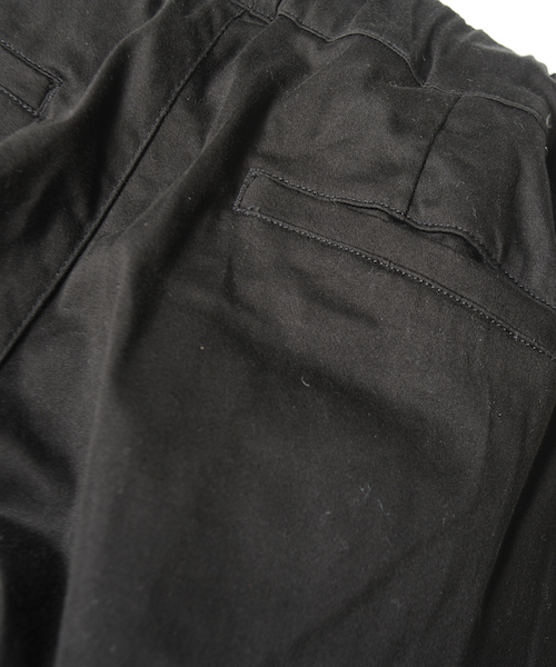 VIRGOwearworks（ヴァルゴウェアワークス）の「Fat pants（チノパンツ・メンズ・ブラック/ベージュ・4/2/3）」の17枚目の写真
