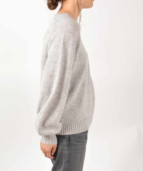 SHIPS BLUESTORE（シップスブルーストア）の「SHIPS BLUESTORE:ベーシック カラーシェットクルーネックニット◇（ニット/セーター・レディース・ライトグレー/レッド/オレンジ/ブルー/グリーン/ダークグレー・ONE SIZE）」の7枚目の写真