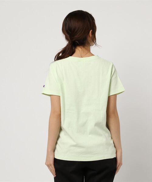 Champion(チャンピオン)の「【Champion/チャンピオン】レディース ポケットTシャツ(Tシャツ/カットソー・レディース・ブラック/ホワイト/グリーン系その他/ネイビー/グレー/オレンジ系その他3/バイオレット/サンドベージュ/スモーキーグリーン系1/スカイブルー・MEDIUM/LARGE)」の12枚目の写真