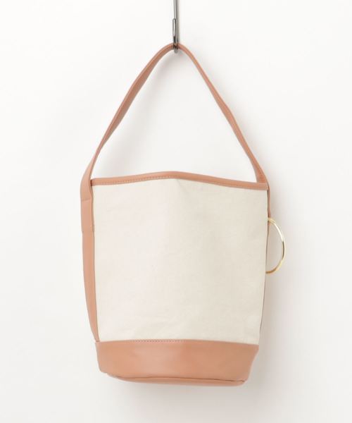 LBC(エルビーシー)の「リング付きバケツ型キャンバストート (トートバッグ・レディース・ライトブラウン/ピンク/ブラック・FREE)」の3枚目の写真