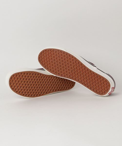 VANS(バンズ)の「VANS/AHAHEIM CLASSIC SLIP-ON98DX(スニーカー・メンズ・ブラック/ボルドー/ブルー系その他・26.5cm/27cm/27.5cm/28cm/28.5cm)」の4枚目の写真