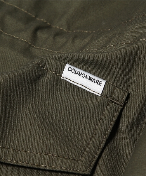 AMERICAN RAG CIE（アメリカンラグシー）の「COMMONWARE AMERICAN RAG CIE&Magine マウンテンパーカー（マウンテンパーカー・メンズ・ネイビー/オリーブ・44/46）」の9枚目の写真