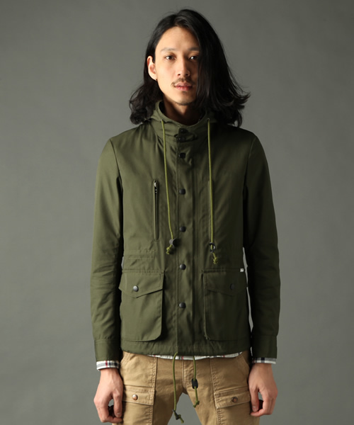 AMERICAN RAG CIE（アメリカンラグシー）の「COMMONWARE AMERICAN RAG CIE&Magine マウンテンパーカー（マウンテンパーカー・メンズ・ネイビー/オリーブ・44/46）」の15枚目の写真