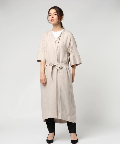 PEGGY LANA（ペギーラナ）の「Gloss Light Gown（その他アウター・レディース・ベージュ/ネイビー・FREE）」の4枚目の写真