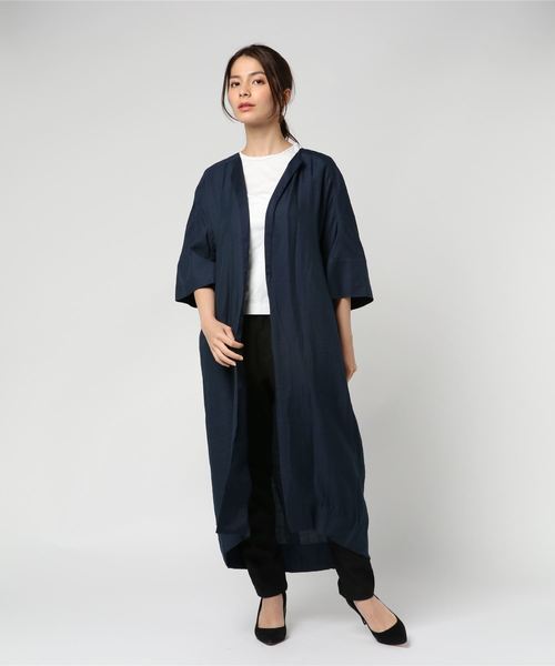 PEGGY LANA（ペギーラナ）の「Gloss Light Gown（その他アウター・レディース・ベージュ/ネイビー・FREE）」の2枚目の写真