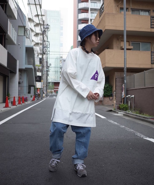 AFYF(エーエフワイエフ)の「rovtski 【ビッグシルエット】 AFYF FOOBALL TEE F(Tシャツ/カットソー・レディース・ブラック/グリーン/ホワイト/オレンジ・FREE)」の6枚目の写真